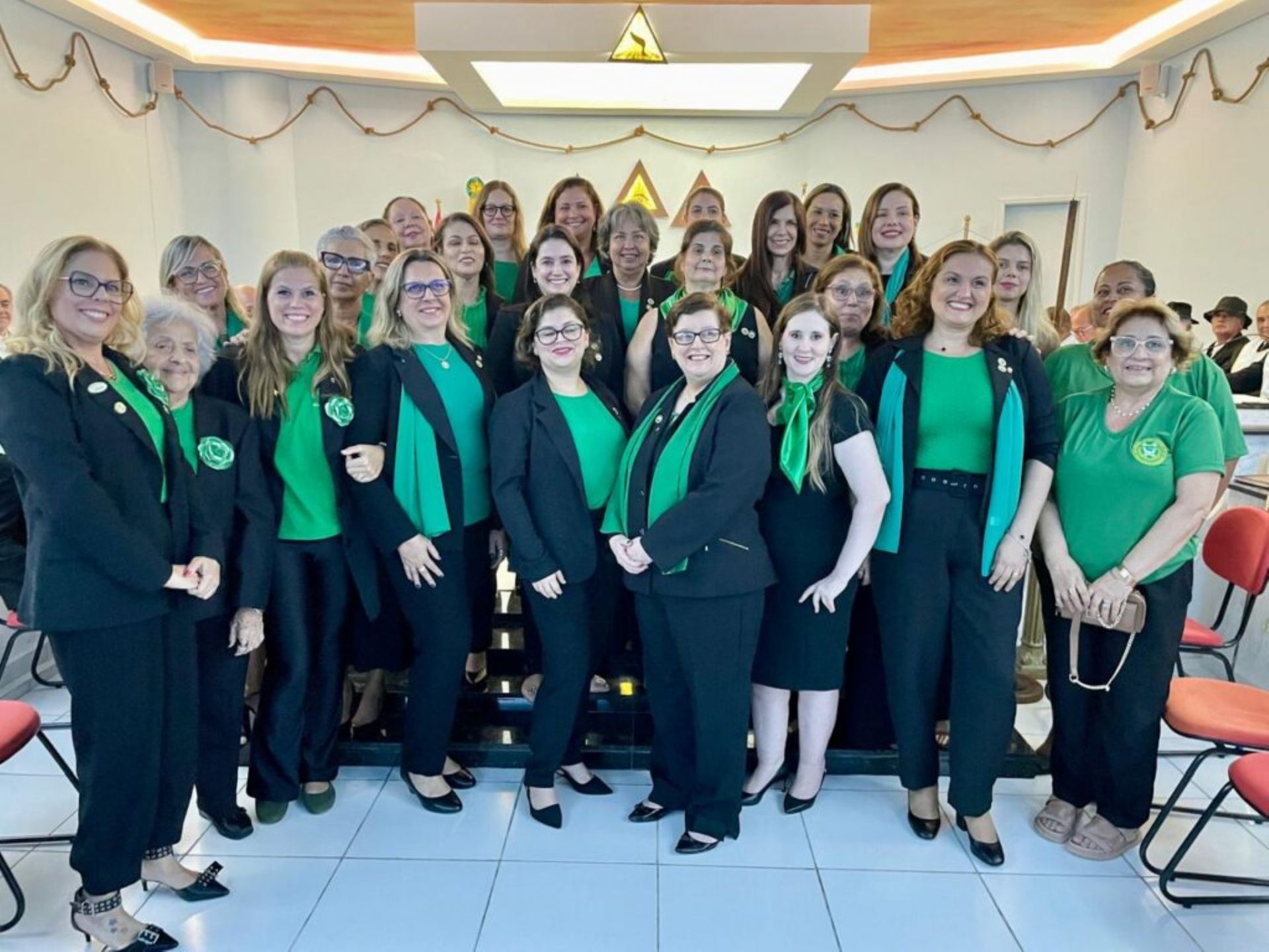 Loja Igualdade Santista Nº2164 realiza Sessão Magna Pública para entrega de Carta Registro à FRAFEM